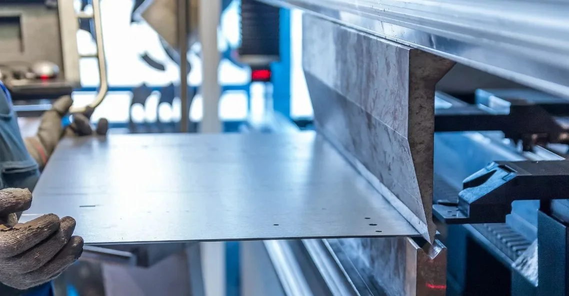 Corte e dobra de Chapas